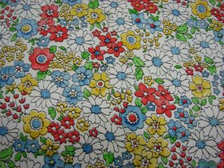 Vtg Quilt/Craft Cotton Pretty Small Wildflower Floral Happy Colors - 36x2.  8Yds 4