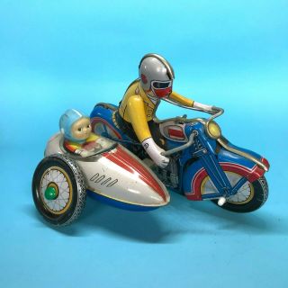 Qsh - 605 Tin Toy Motorcycle And Sidecar With Drivers Vintage Wind Up Tin Toy