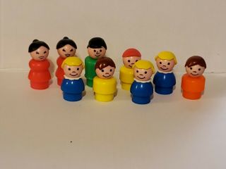 Vtg Fisher Price Little People Total Of 9 People (3 Adults,  6 Kids)