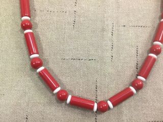 Vintage 18 " Trifari Lucite Red & White Beaded Necklace [mf27]