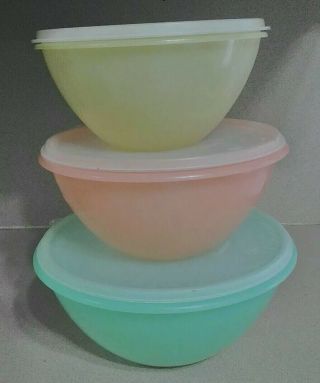 Vintage Tupperware Wonderlier 3 Bowl Set Pastel Yellow 235 Peach 236 Green 237