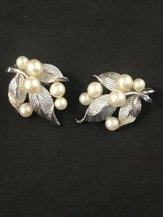 Vtg.  Crown Trifari Faux Pearl & Silver Tone Flowers/leaves Clip On Earrings