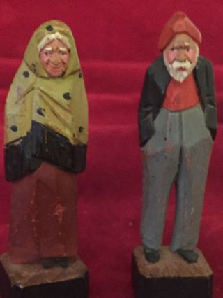 Vintage Miniature Wooden Hand Carved Peasant Couple 2.  5’ Sculpture Folk Art