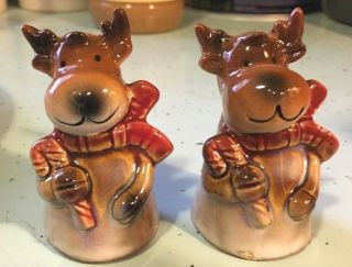 Vintage Reindeer Porcelain / Ceramic Salt & Pepper Shakers,