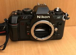Vintage Nikon N2020 Af 35mm Slr Camera Body