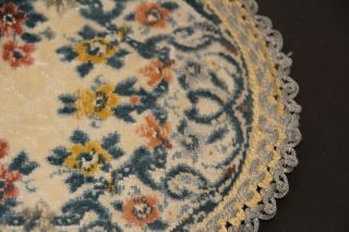 Vintage Garland Amrose Art Linens,  Inc.  8 inch round floral doily VGUC 2