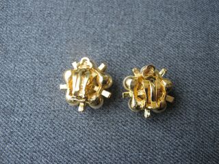 Vintage signed Joan Rivers faux pearls & rhinestones golden flower earrings 2