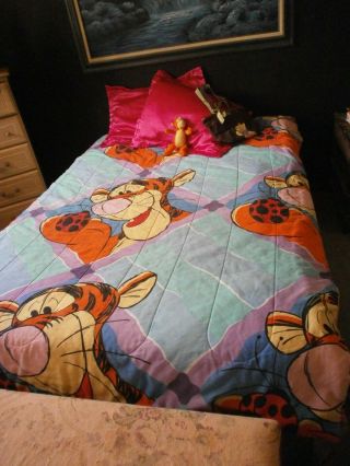 Vintage Winnie The Pooh/tiger Comforter