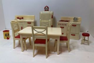 Vintage 1940s RENWAL Dollhouse Furniture,  KITCHEN CLOCK,  Red No.  11 — EUC 3
