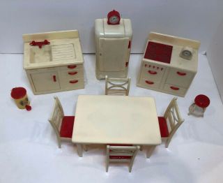 Vintage 1940s RENWAL Dollhouse Furniture,  KITCHEN CLOCK,  Red No.  11 — EUC 5