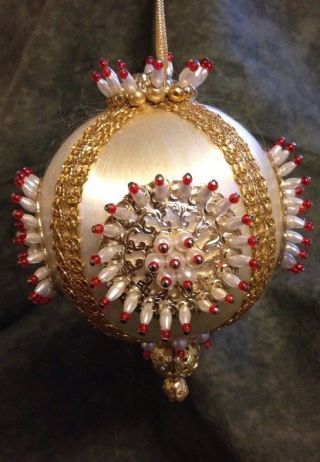 Vintage Pearl,  Red & Gold Beaded Push Pin Mid - Century Christmas Satin Ornament