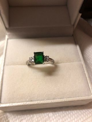 Vintage Emerald Color Cubic Zirconia Sterling Silver Ring Size 8