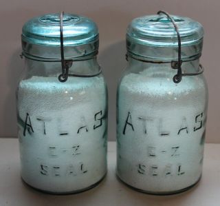 2 Vintage Atlas E - Z Seal Blue Quart Canning Jars With Glass Lid And Wire Bale