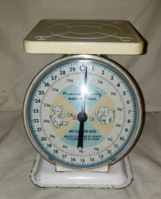 Vintage American Family Baby Nursery Scale,  Up To 30 Lbs.  Scale Part Only.