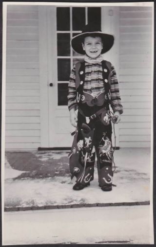 Toothless Cowboy Guns Chaps Hat Vest Old/vintage Photo Snapshot - T71