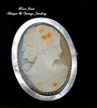 Vintage Silver Cameo Brooch Lovely Oval Shell Portrait