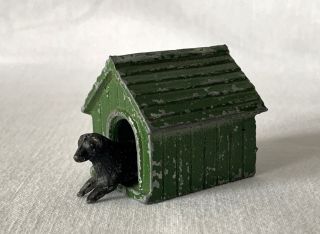 Vintage Fgt & Sons Dog And Green Metal Kennel - Painted Lead