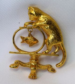 Vintage Avon Cat After Fish In A Fishbowl Brooch Pin