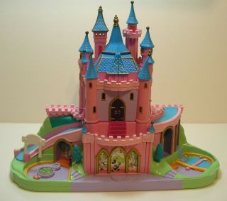 Vintage Polly Pocket 2000 Disney Magic Kingdom Castle - Spare Parts?