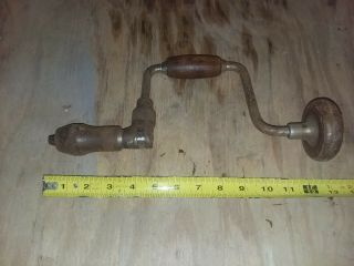 Two Vintage Ratcheting Braces,  1 Victor No.  945 - 8 " And 1 Unmarked Made In Usa