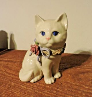 Vintage Ceramic White Cat With Flowers Around Neck 7 1/2 Inches Tall