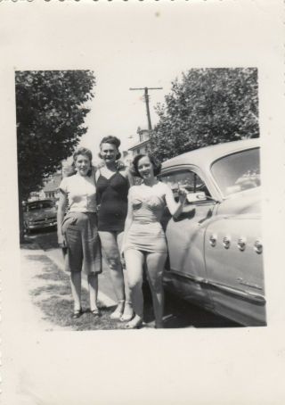 Vintage Photo Pretty Pin Up Girls In Bathing Suits Posing By Classic Old Car