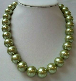 Stunning Vintage Estate Chunky Green Bead 19 " Necklace 2343c