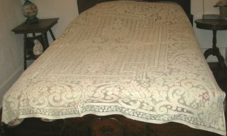 Vintage Lace Tablecloth Off White Color Oblong Floral Lace Design 56 " X 72 "