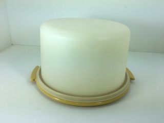 Vintage Tupperware Cake Saver Taker Carrier Harvest Gold