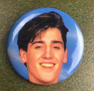 True Vintage 1989 Jonathan Knight Kids On The Block Nkotb Pin 1.  5 Inches Nos