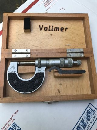Vintage Vollmer Micrometer In Wood Box 0 - 25 1/100mm