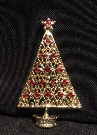 Vintage Christmas Tree Goldtone With Ruby Red Rhinestones Goldtone Pin Brooch
