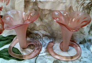 Set Of 2 Art Deco Vintage Studio Glass Pink Calla Lily Swirl Bud Vase Frosted