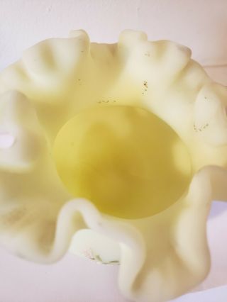 Vintage FENTON Custard Uranium Glass Ruffled Rose Bowl Vase Hand Painted,  Signed 5