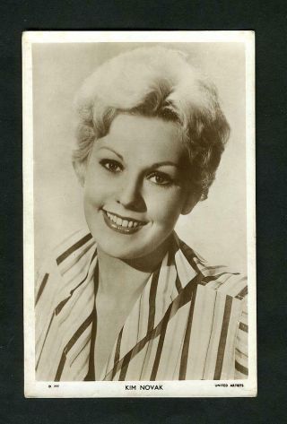 Vintage Kim Novak Uk Picturegoe Postcard 1950 