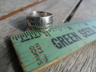 Vintage Native American Hand Crafted Wide Band Ring With Design Nickel 7 1/2