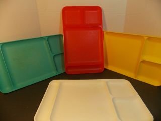 Vintage Tupperware 4 Divided Picnic Plate Dining Tv Trays Lunch Camping 1535
