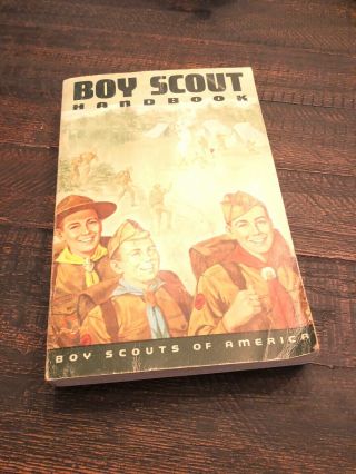 Vintage Boy Scout Handbook.  1970 Sixth Printing