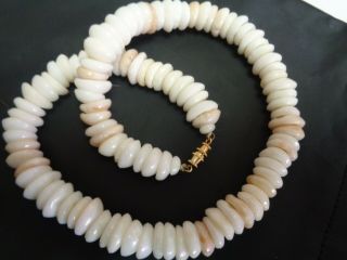 Vintage Faux Puka Shell Plastic Beaded Necklace Barrel Clasp