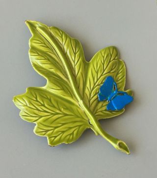 Vintage Butterfly On Leaf Brooch Pin In Enamel On Metal