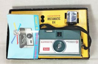 Vintage Kodak Hawkeye Instamatic R4 Camera Outfit
