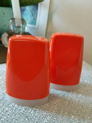 Vintage Boontonware Melamine Melmac Salt & Pepper Shaker Set - Orange