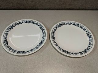 2 Vintage Corelle " Old Town Blue " 8 1/2 " Lunch Luncheon Plate