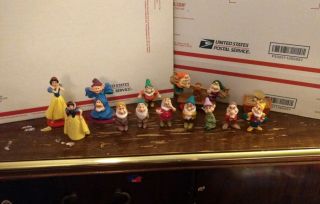 Snow White And The Seven Dwarfs Vintage Walt Disney Old 2in Figurines Kids Toys