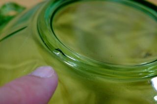 Vintage Elegant Green Depression Glass Serving Bowl w/ Handles Uranium Glass 4