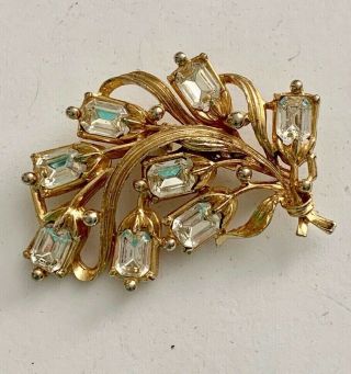 Vintage Gold Tone Crystal Rhinestone Flower Brooch Pin Jewelry