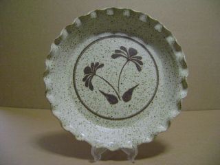 Vtg.  Pie Plate 10 " Hand Crafted Pottery Tan With Brown Specks/scalloped Edge