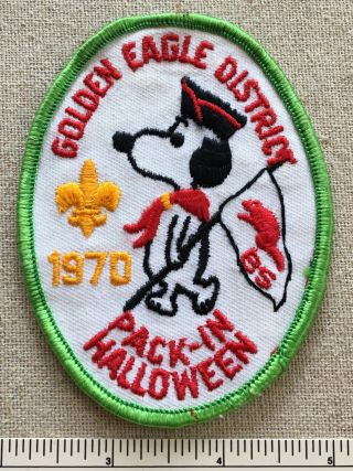 Vintage 1970 Golden Eagle District Boy Scout Pack - In Halloween Patch Dp Snoopy