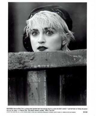 1987 Vintage Photo Actress And Singer Madonna On Set " Who 