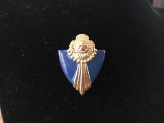 Vintage Blue Enamel Gold Tone Crest Brooch W/ribbon Embellishment